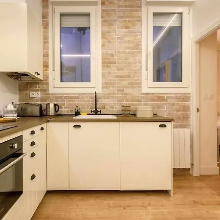 Vivienda Turistica Estilosa En La Zona Vieja * Bilbao